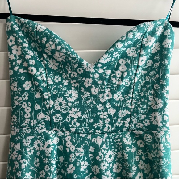 Pins & Needles Strapless Fit and Flare Fress - Picture 2 of 7